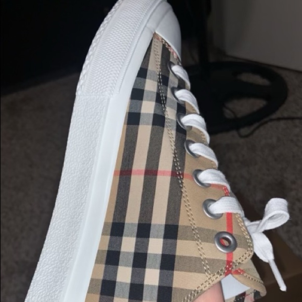 BURBERRY Logo Print Vintage Check Cotton Sneakers - Picture 2 of 5
